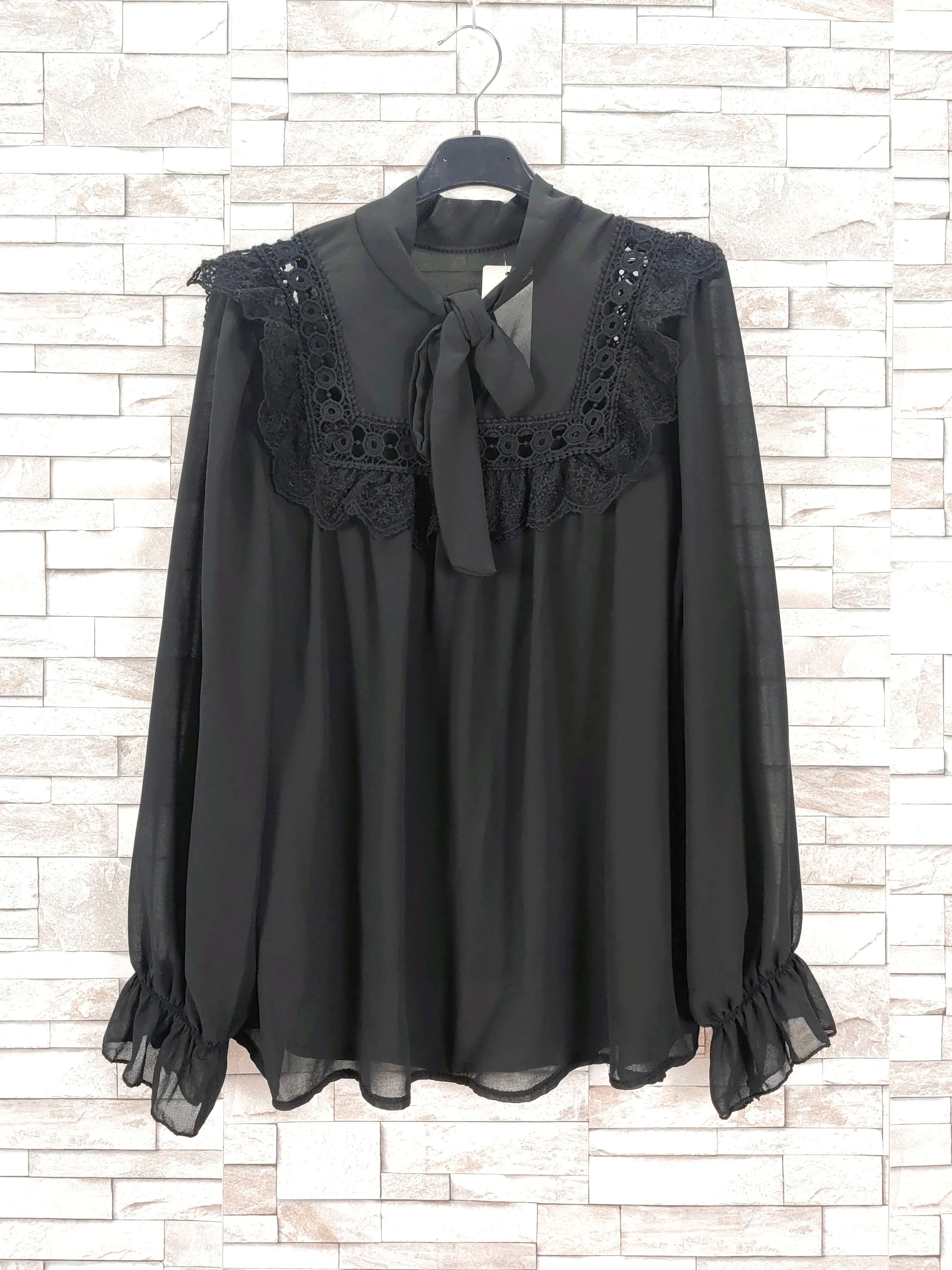 Blouse col lavallière（x9）