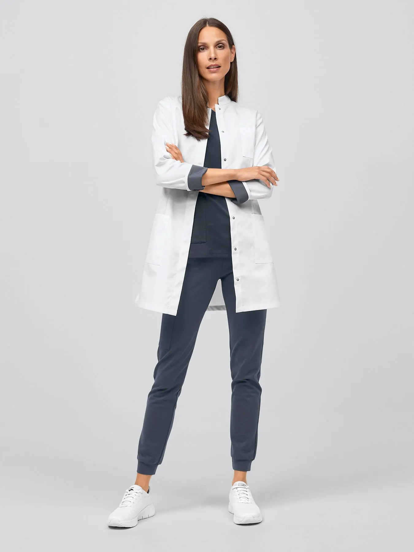 Blouse médicale avec détails colorés