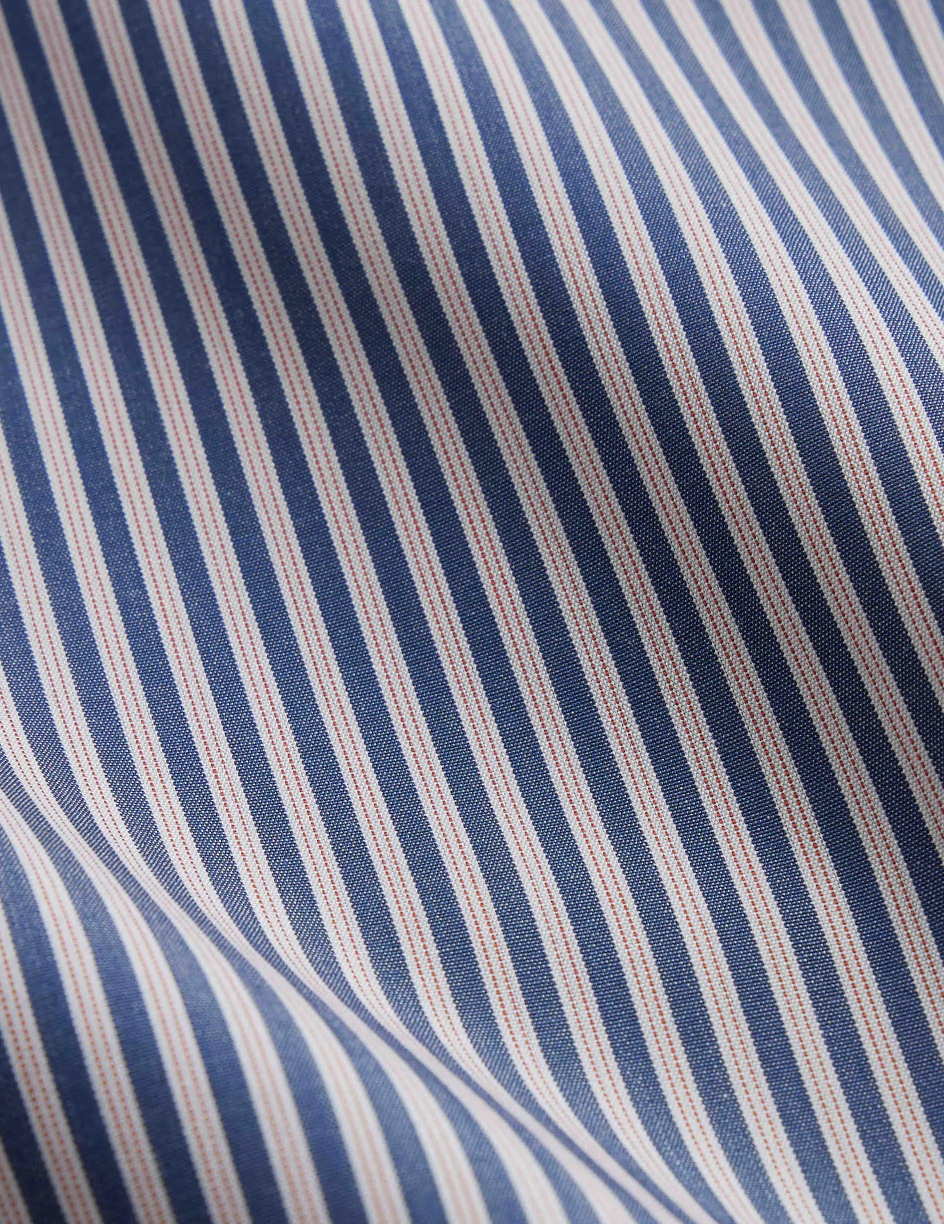 Chemise ajustée rayée bleu marine