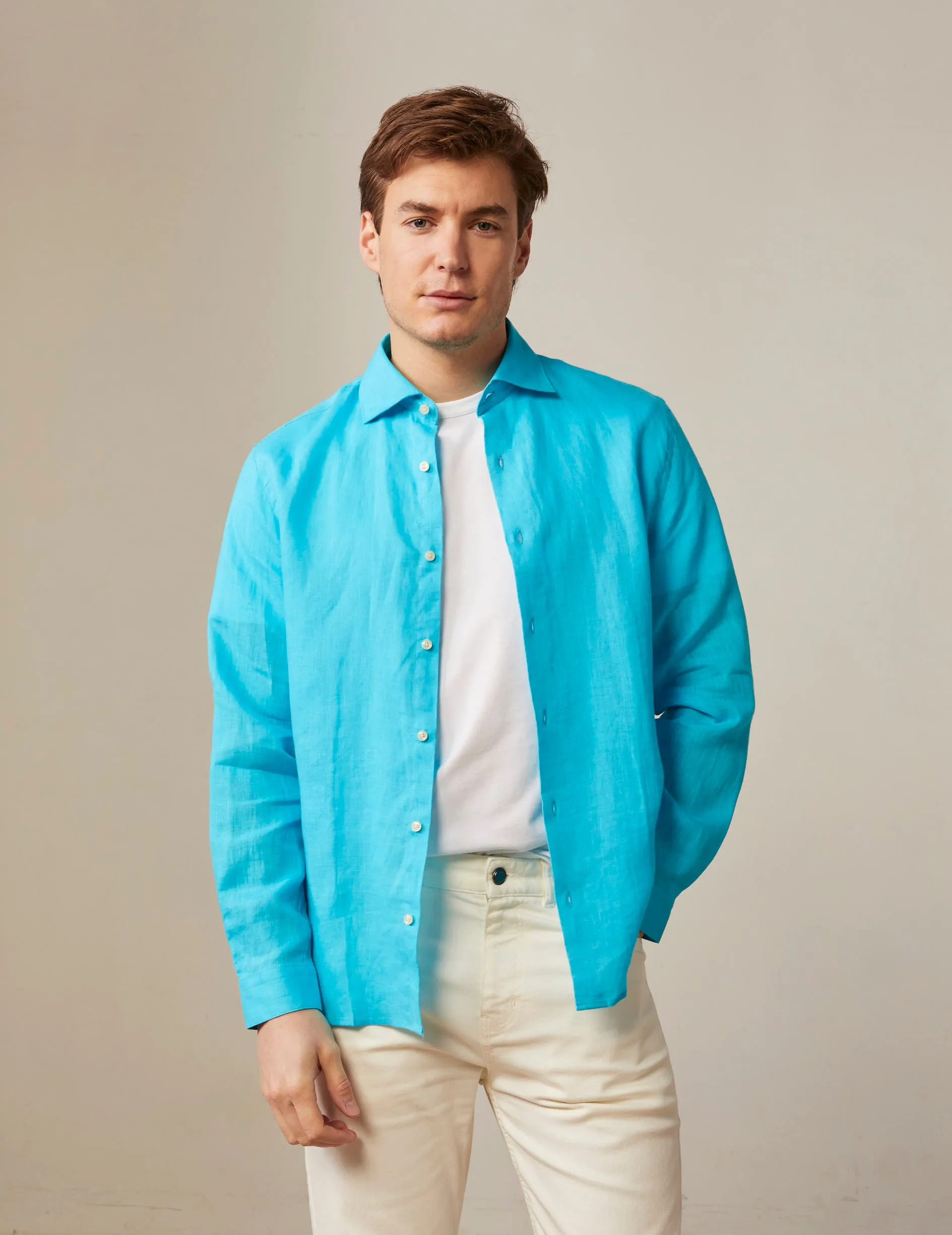 Chemise Aristote en lin turquoise