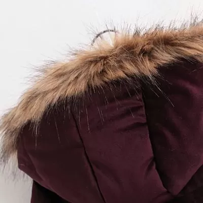 Manteau hiver pour fille avec capuche fourrure et poches côté