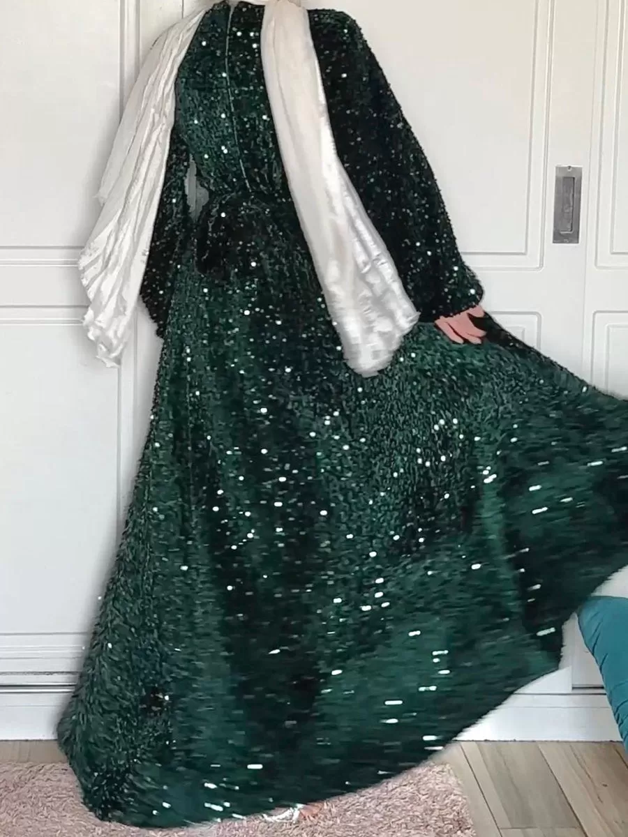 Natash - Robe de soirée à paillettes à manches longues et col rond