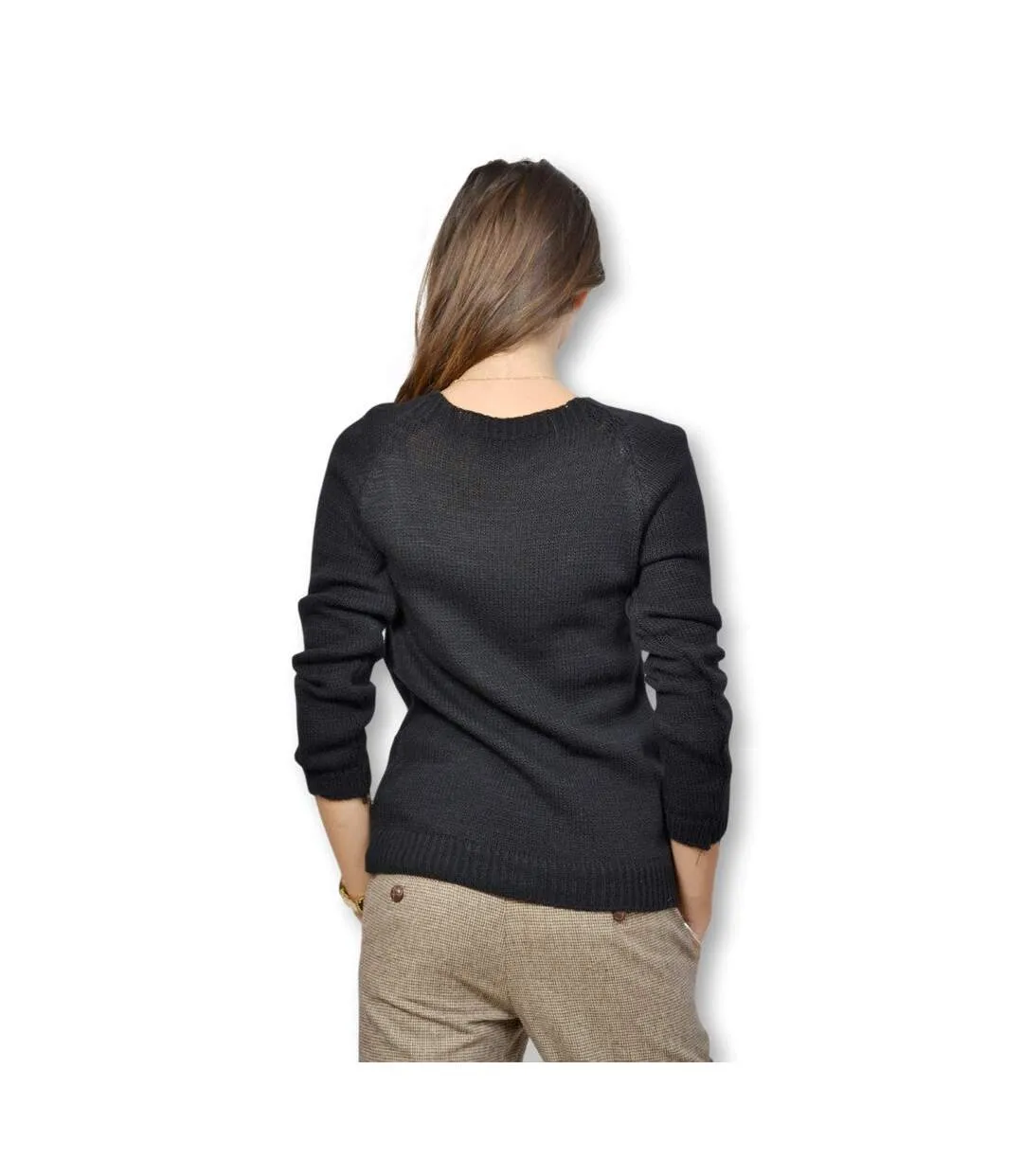 Pull femme manches longues court uni motif cœur de couleur noir.