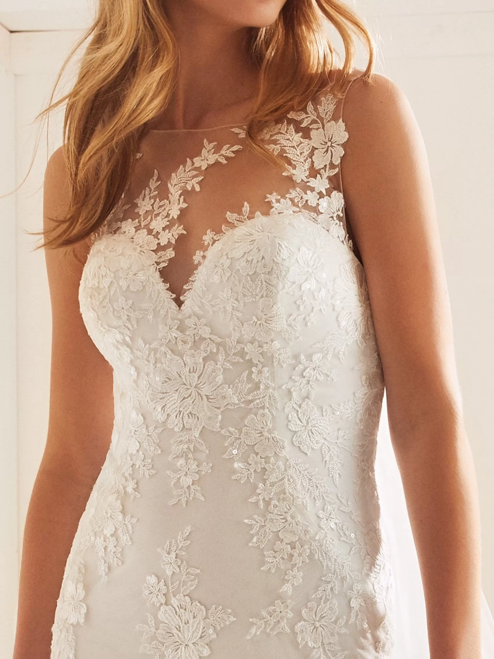 Robe de mariée OMAIRA