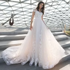 Robe de Mariée Princesse avec Manches Courtes