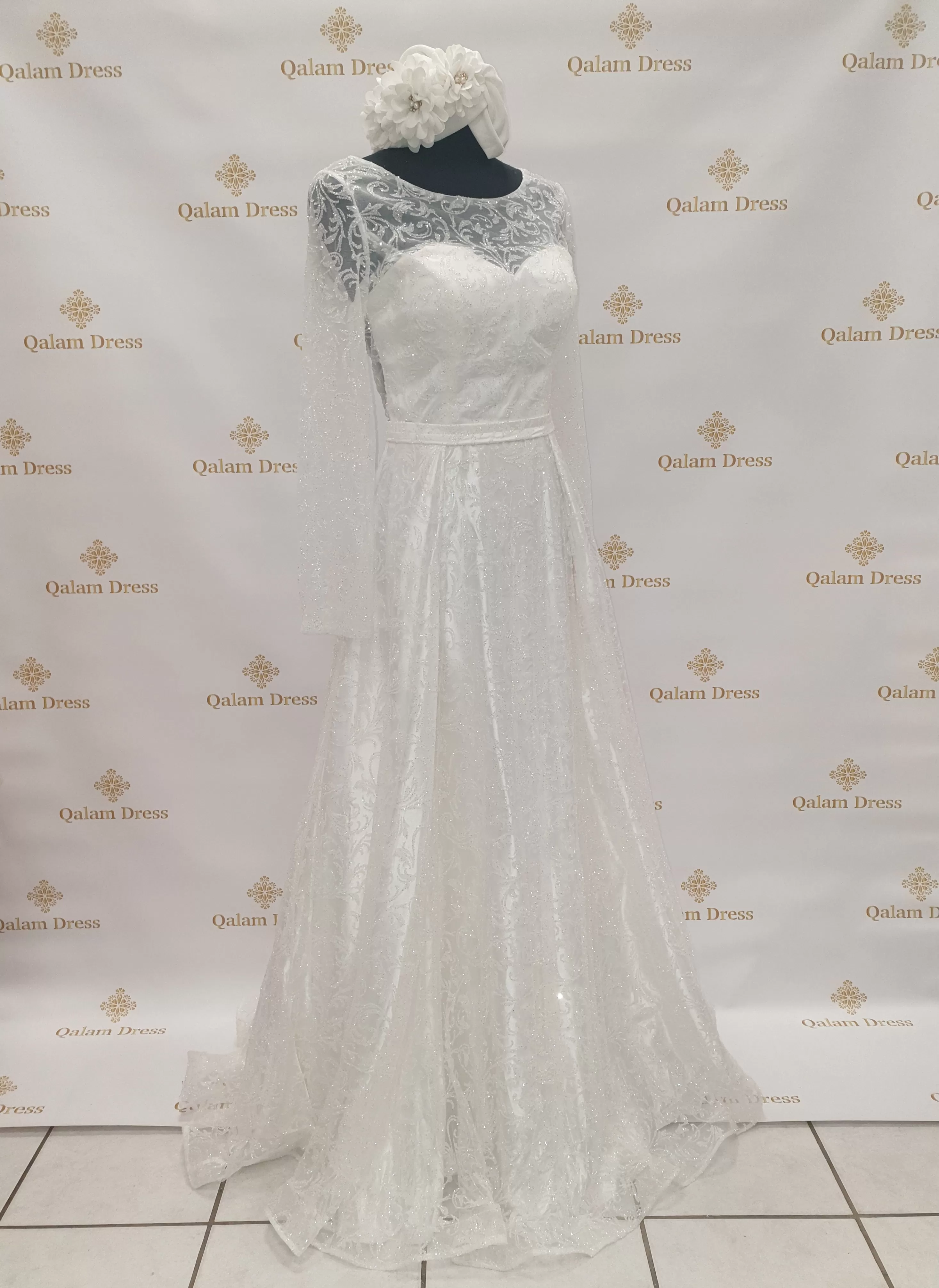 Robe de soirée Najah pailletée Blanc Lumineux - Tendance Hijab