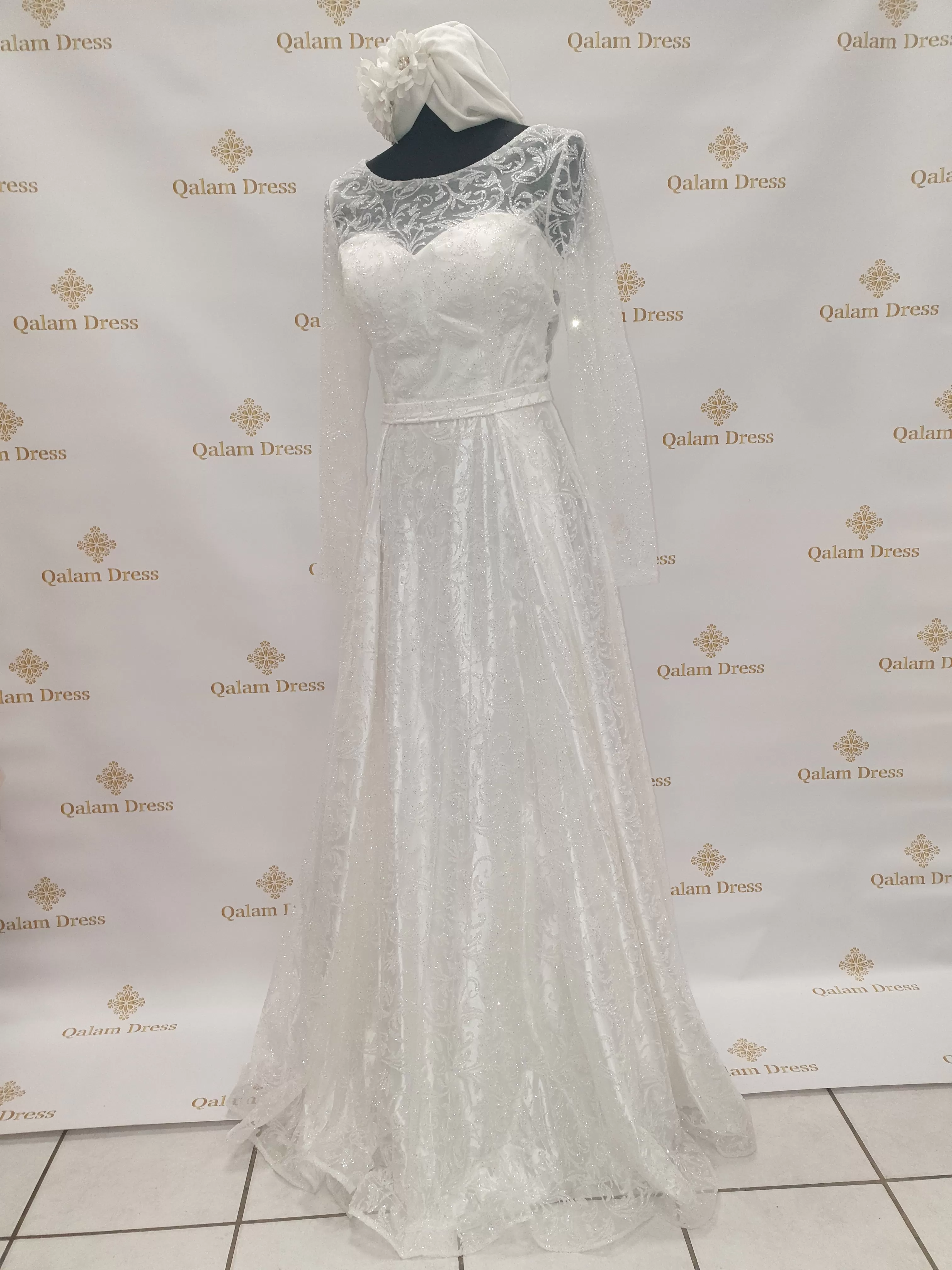 Robe de soirée Najah pailletée Blanc Lumineux - Tendance Hijab