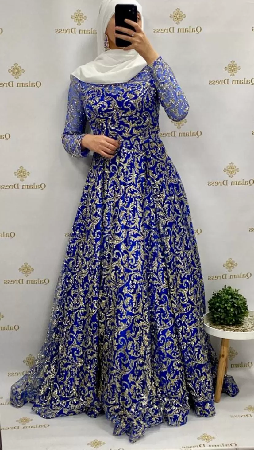 Robe de soirée Najah pailletée Dorée Bleu Roi - Tendance Hijab